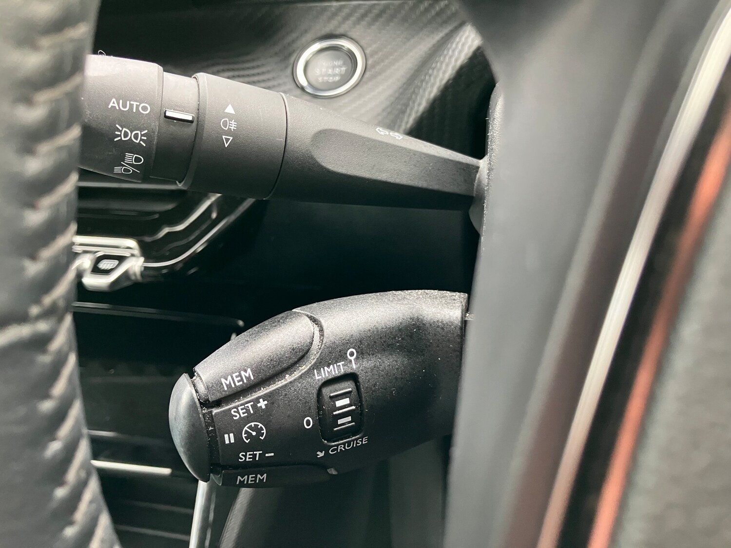 Used Peugeot 2008 2022 for sale - 75713918: Photo 27