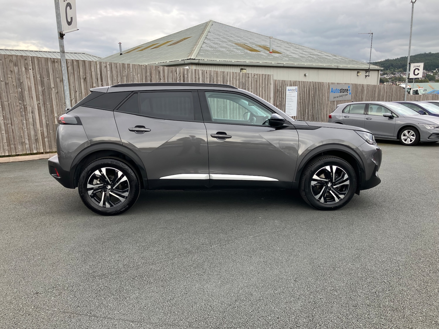 Used Peugeot 2008 2022 for sale - 75713918: Photo 3