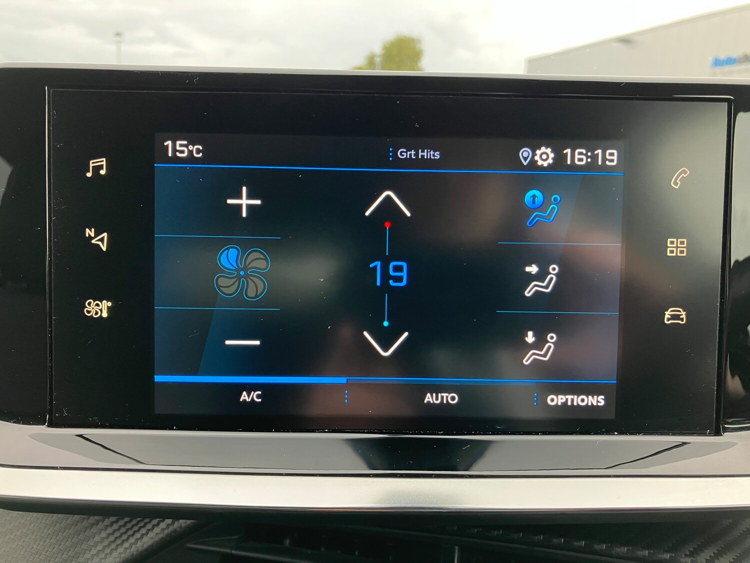 Used Peugeot 2008 2022 for sale - 75713918: Photo 32