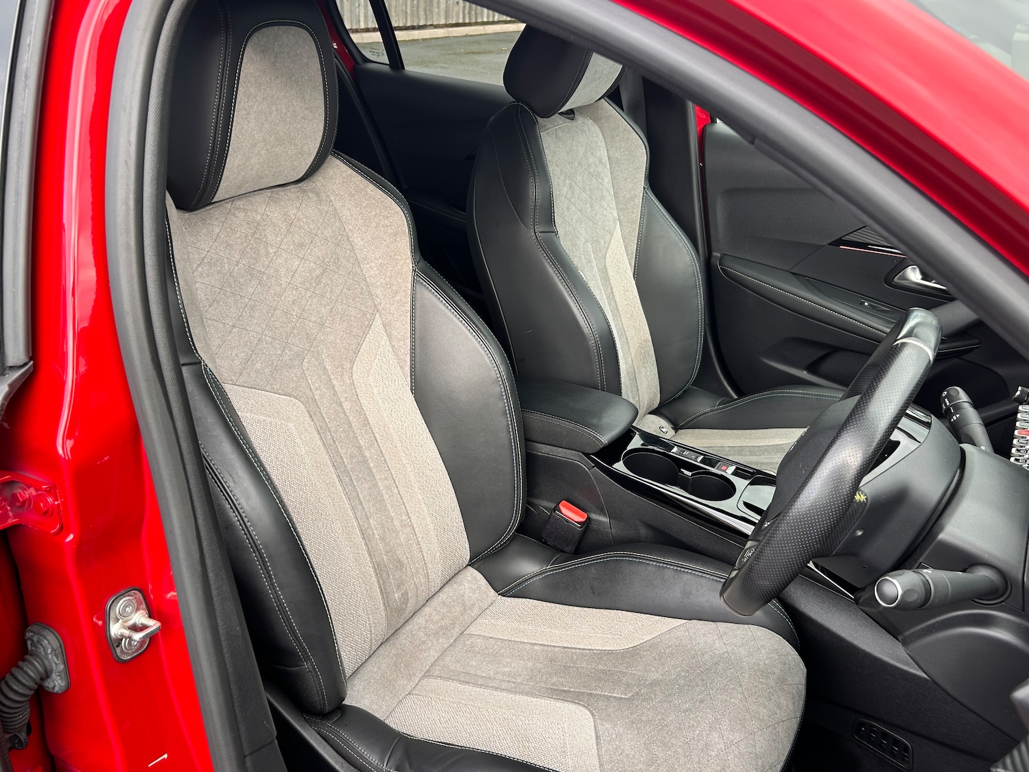 Used Peugeot 208 2020 for sale - 76357698: Photo 22