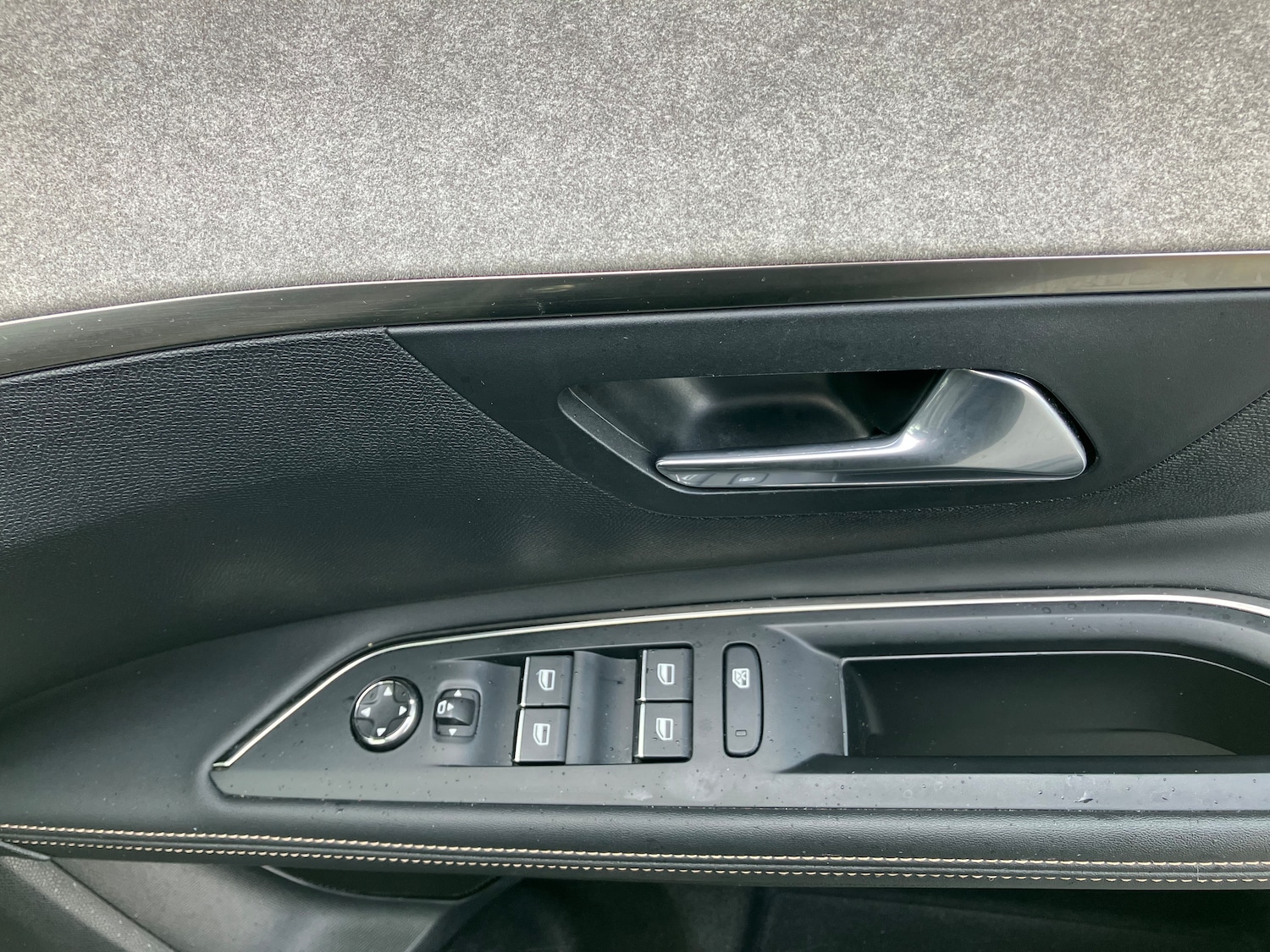 Used Peugeot 5008 2022 for sale - 76436727: Photo 29