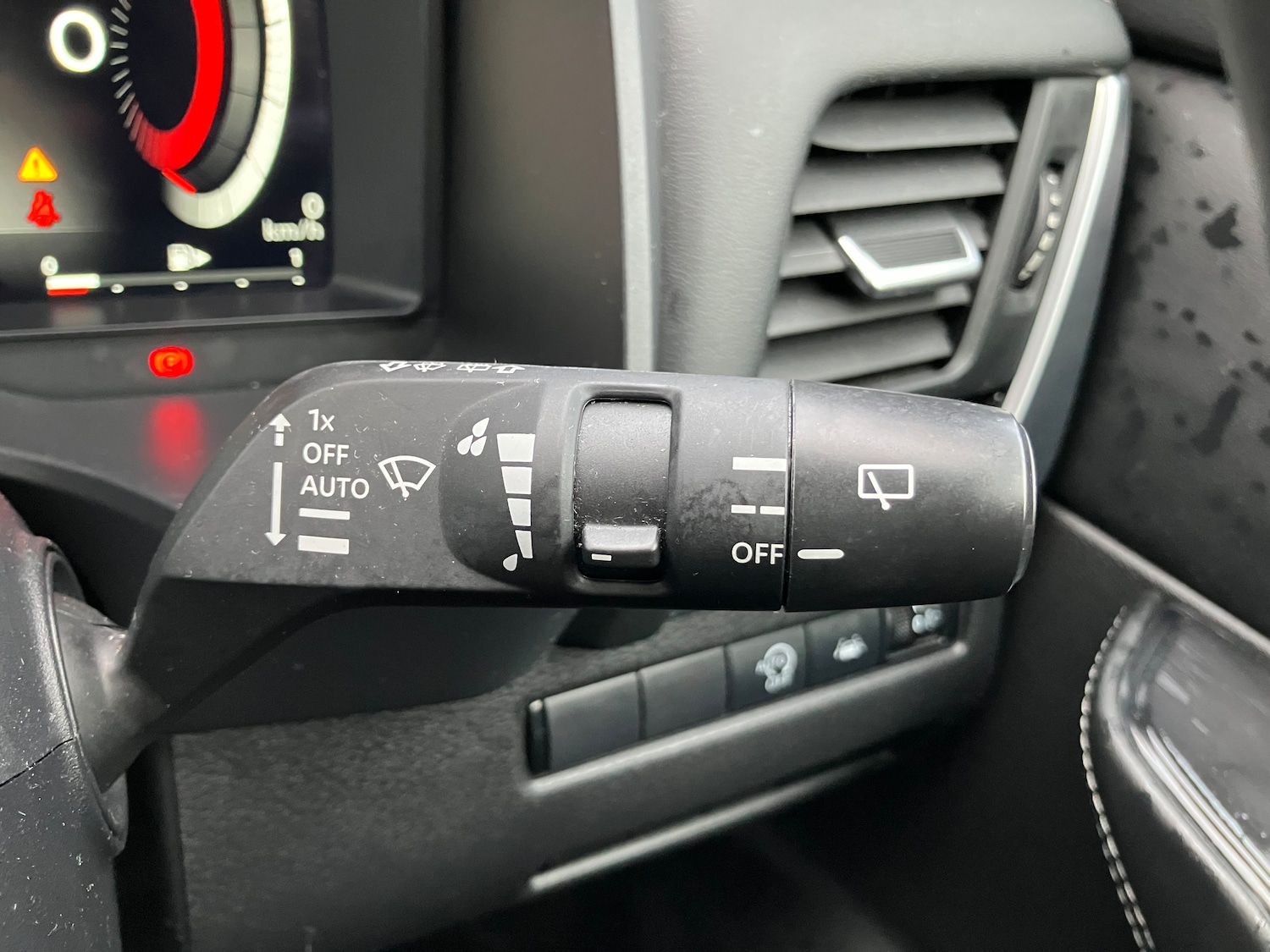 Used Nissan Qashqai 2023 for sale - 76569613: Photo 32