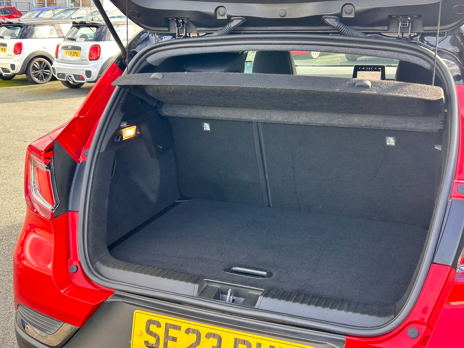 Used Renault Captur 2023 for sale - 76357705: Photo 15