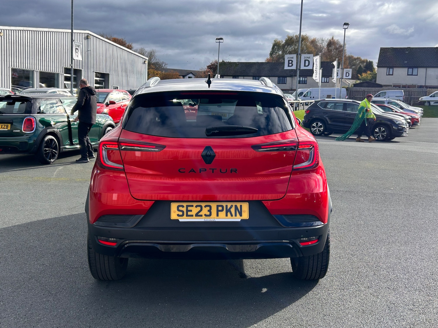 Used Renault Captur 2023 for sale - 76357705: Photo 7