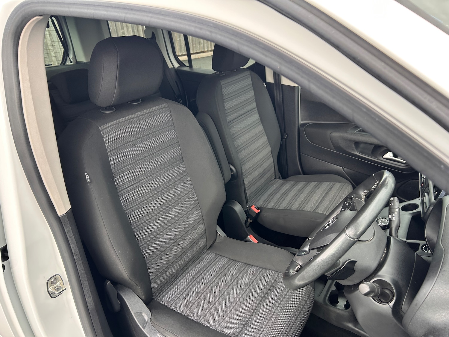 Used Vauxhall Combo Life 2021 for sale - 76148957: Photo 19