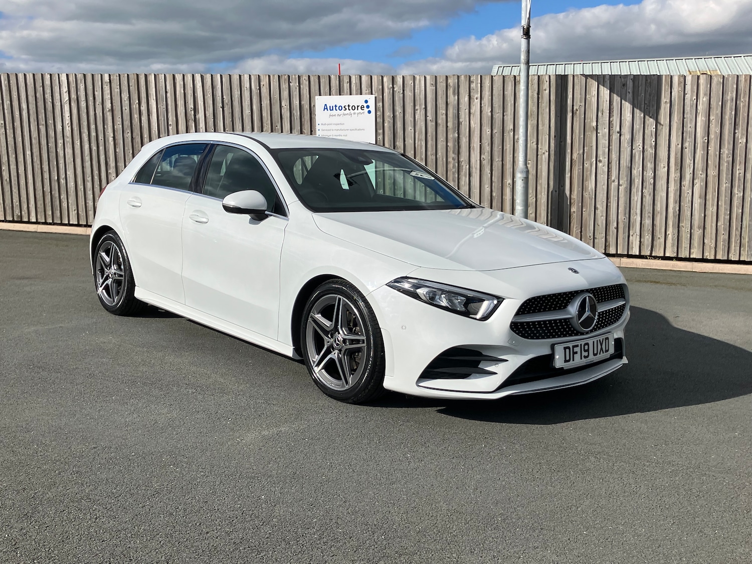 Used Mercedes-Benz A-Class 2019 for sale - 75681330: Photo 2