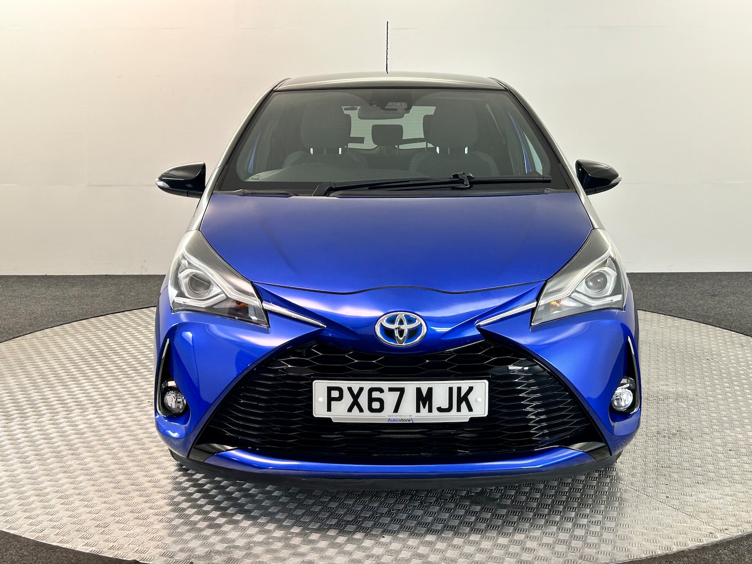 Used Toyota Yaris 2017 for sale - 76158165: Photo 12