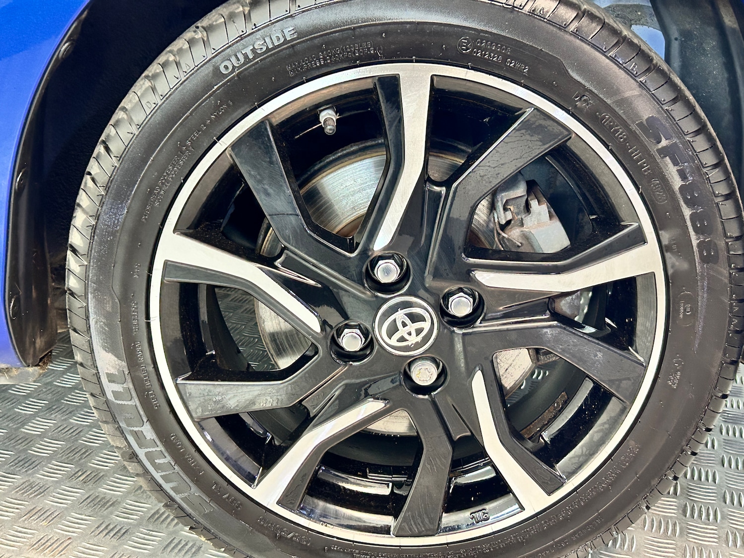 Used Toyota Yaris 2017 for sale - 76158165: Photo 15