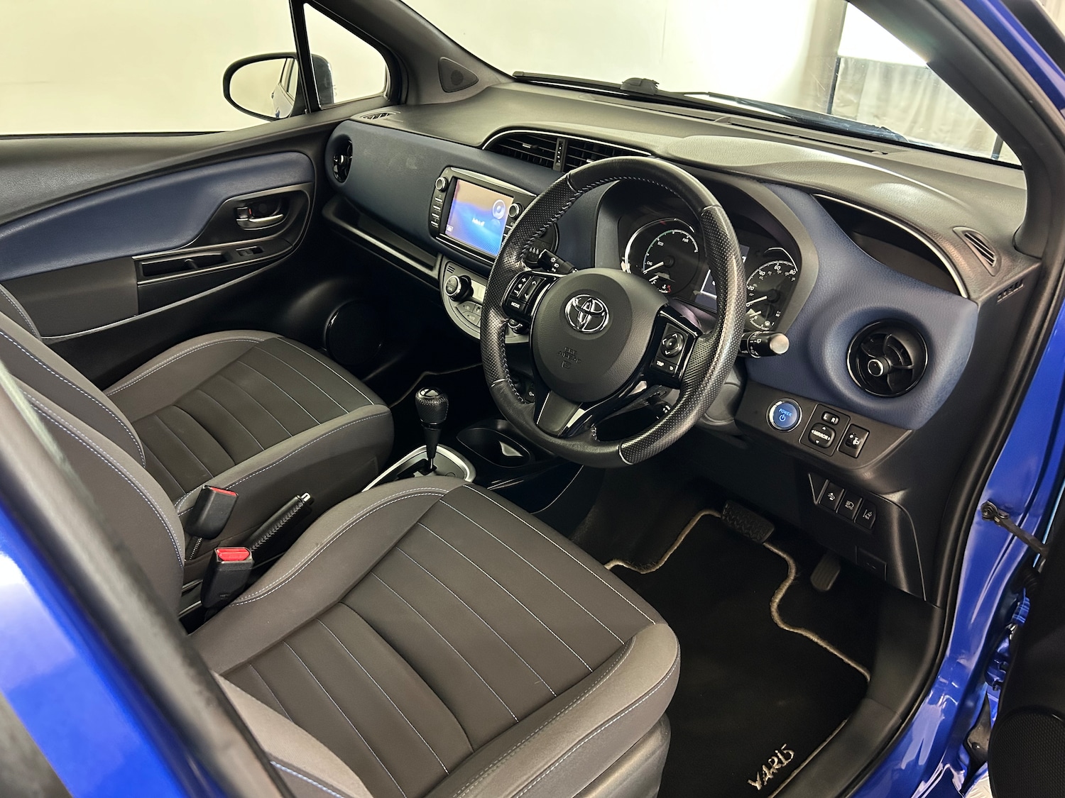 Used Toyota Yaris 2017 for sale - 76158165: Photo 18