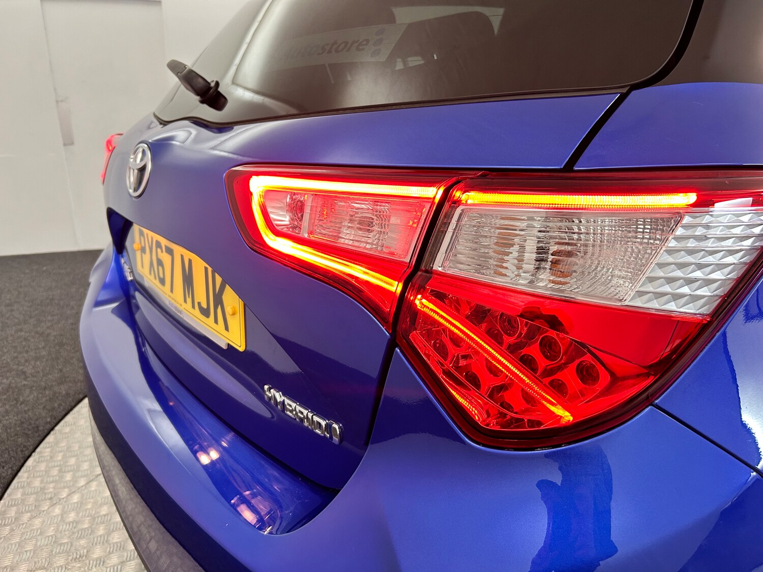 Used Toyota Yaris 2017 for sale - 76158165: Photo 35