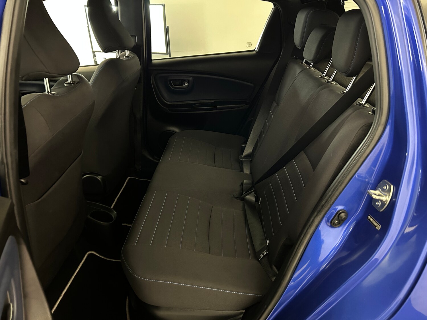 Used Toyota Yaris 2017 for sale - 76158165: Photo 39