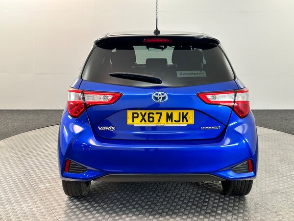 Used Toyota Yaris 2017 for sale - 76158165: Photo 6