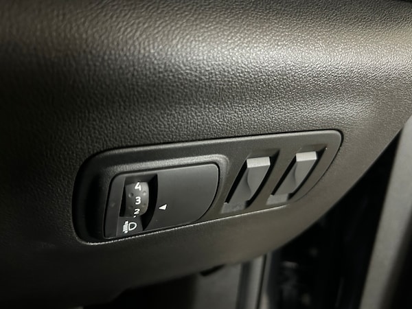 Used Renault Kadjar 2022 for sale - 74439283: Photo 31