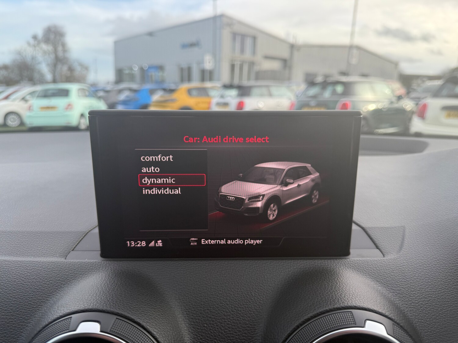 Used Audi Q2 2020 for sale - 76391041: Photo 32