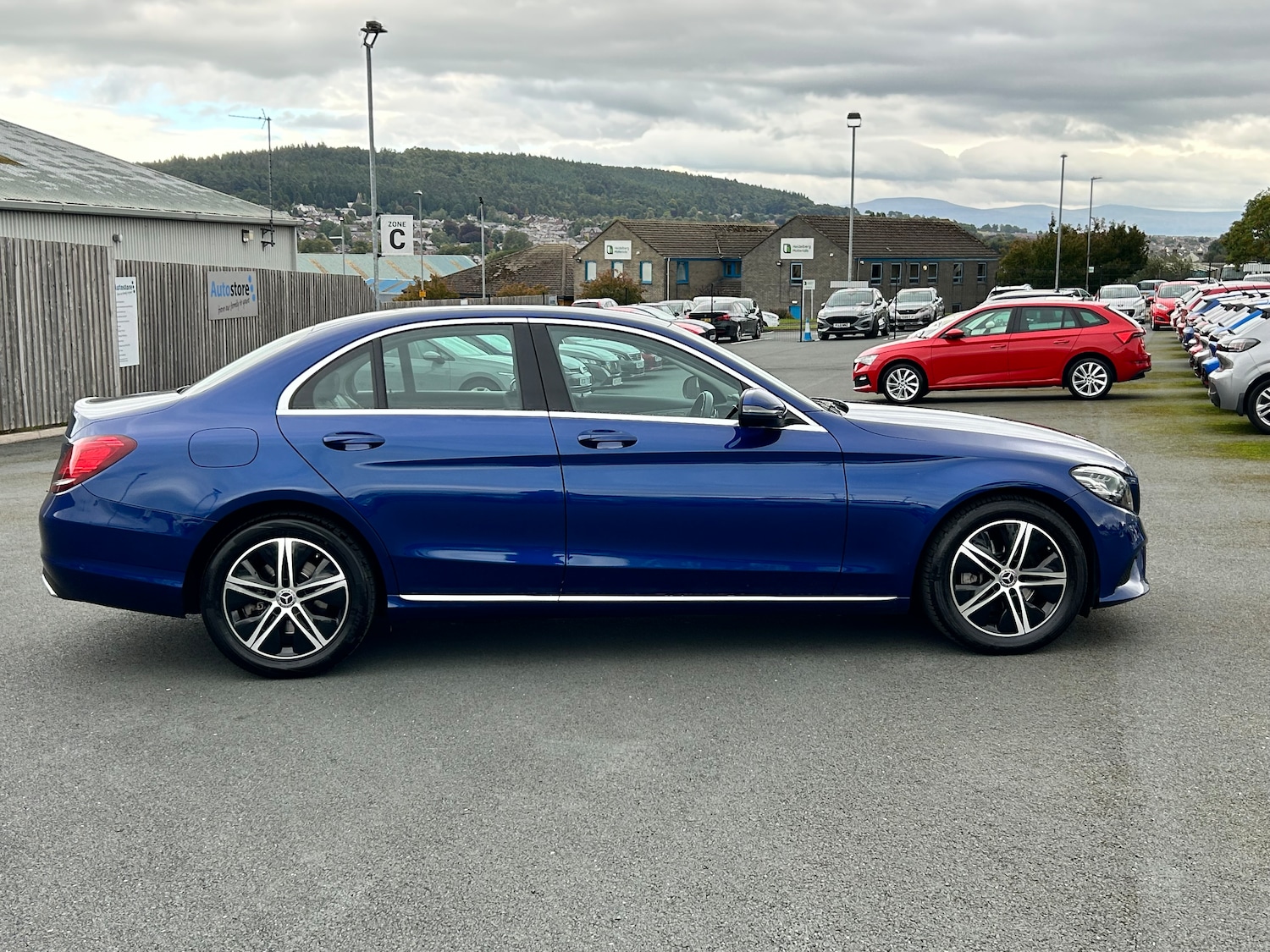 Used Mercedes-Benz C Class 2019 for sale - 75574846: Photo 3