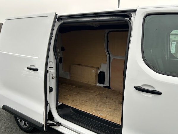 Used Peugeot Expert 2023 for sale - 76298710: Photo 10