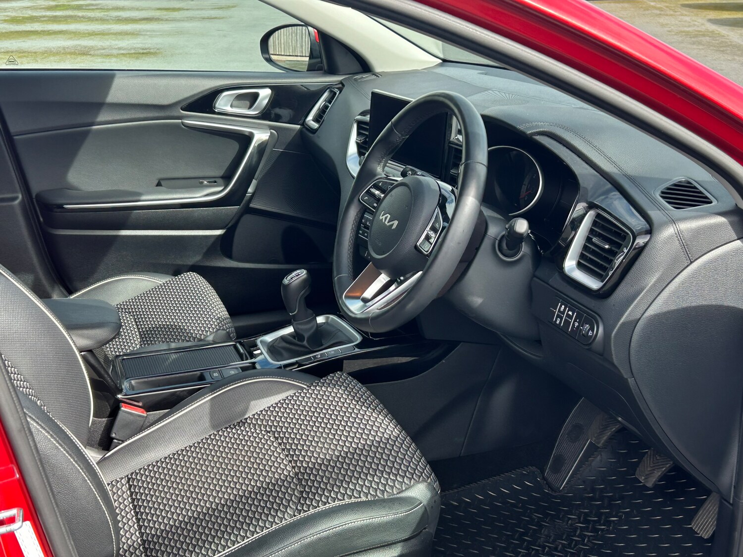 Used Kia XCeed 2021 for sale - 75603987: Photo 28