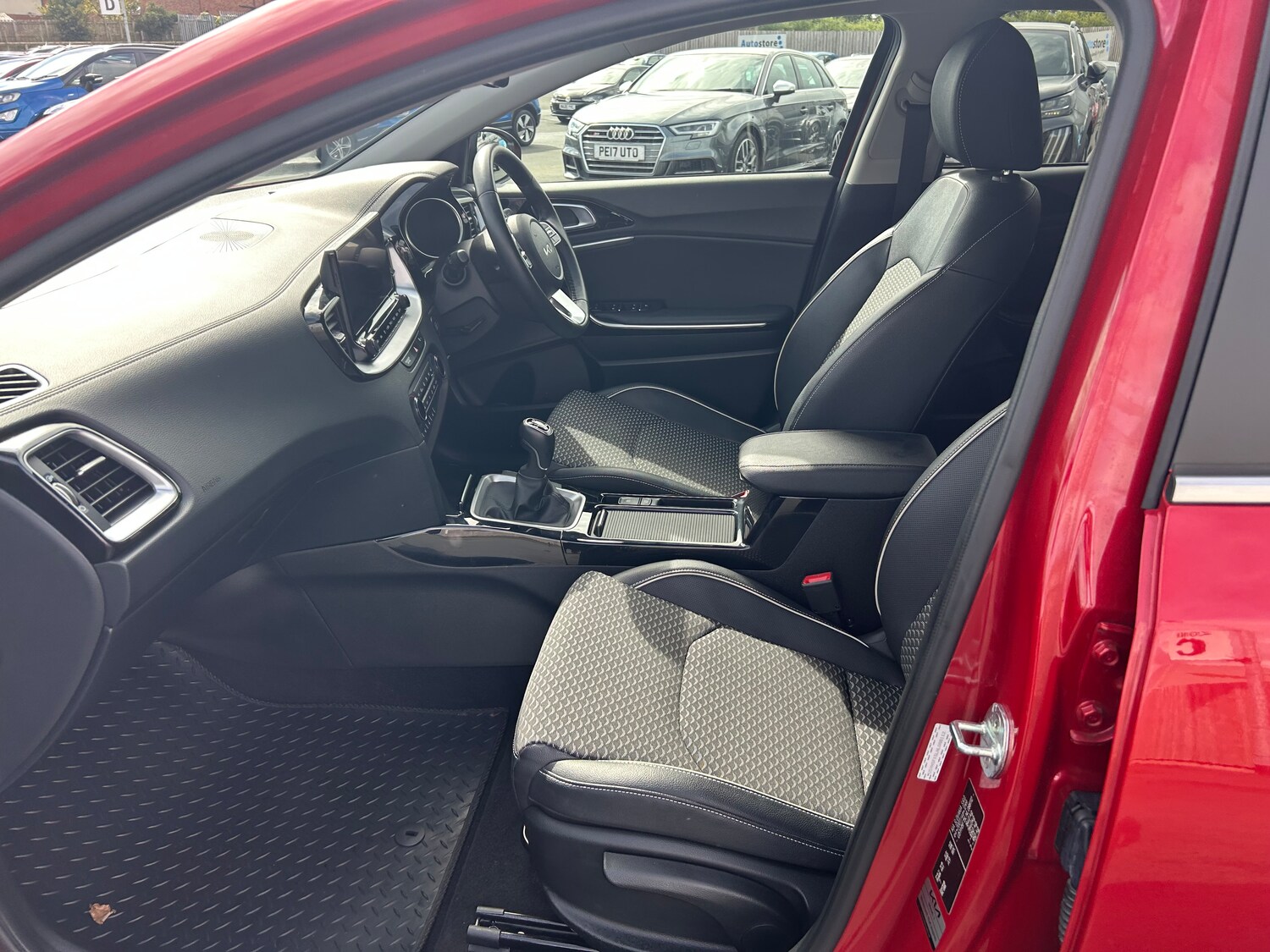 Used Kia XCeed 2021 for sale - 75603987: Photo 29