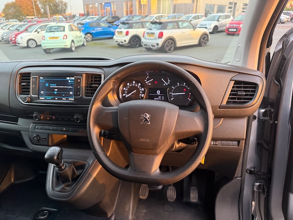 Used Peugeot Expert 2023 for sale - 76298711: Photo 17