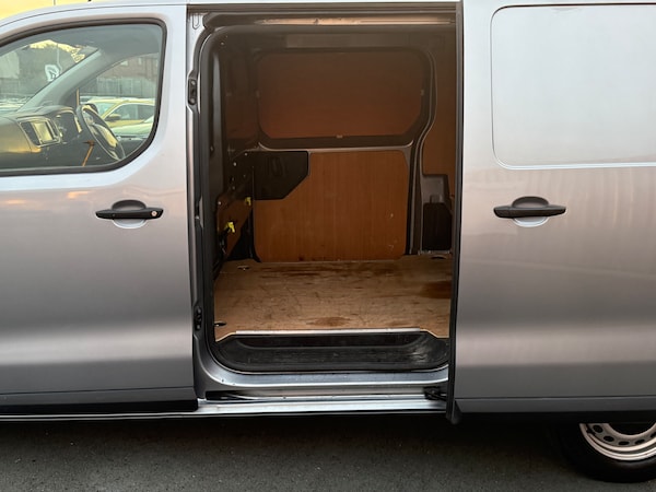 Used Peugeot Expert 2023 for sale - 76298711: Photo 6