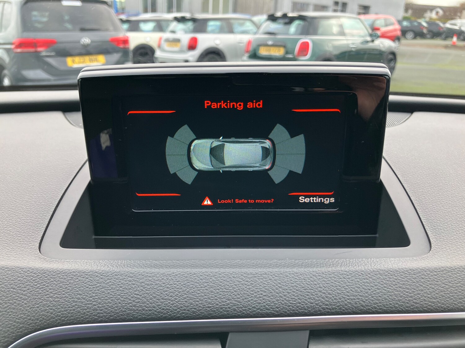 Used Audi Q3 2018 for sale - 76476184: Photo 32