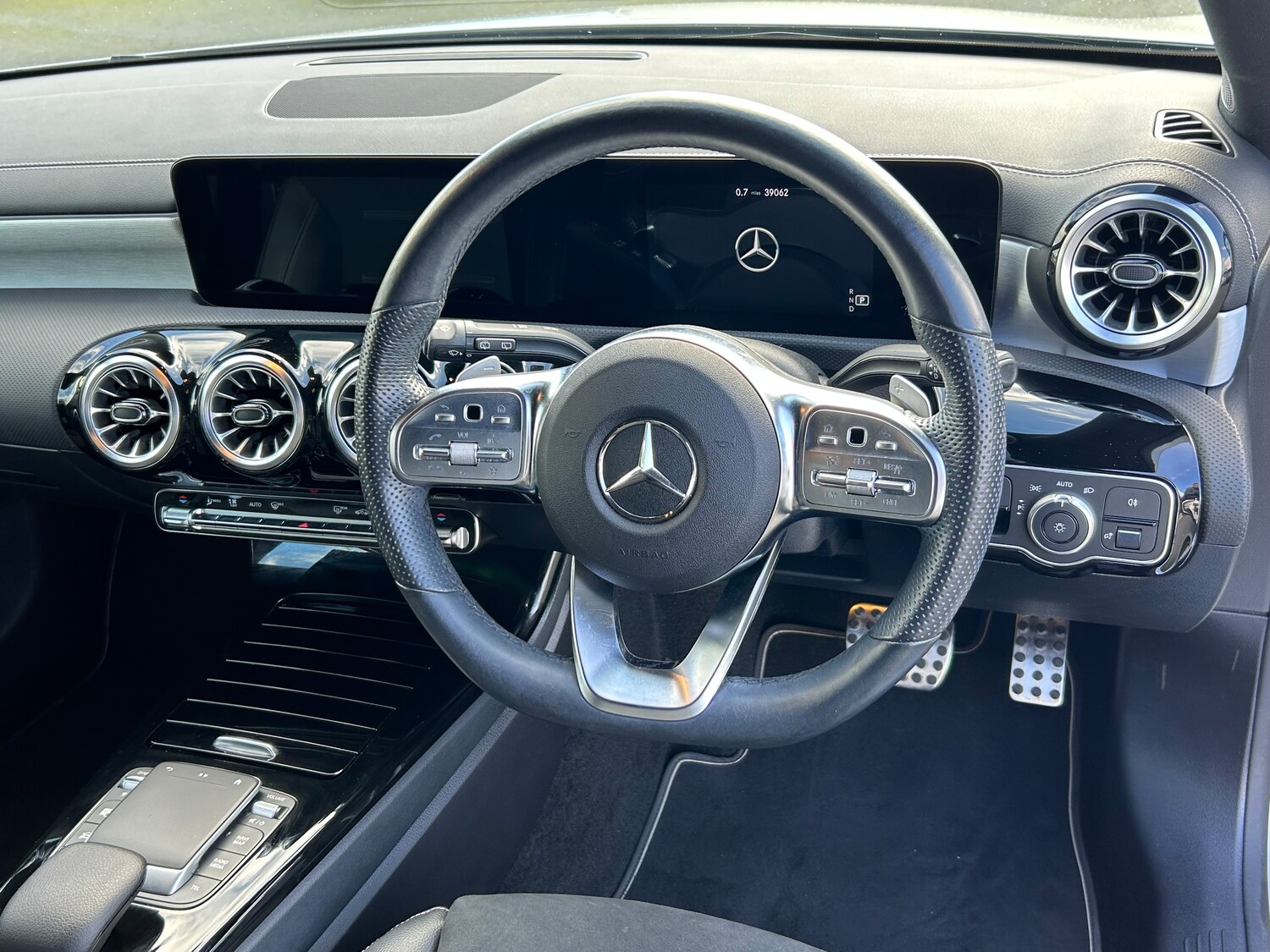 Used Mercedes-Benz A-Class 2021 for sale - 75699758: Photo 35