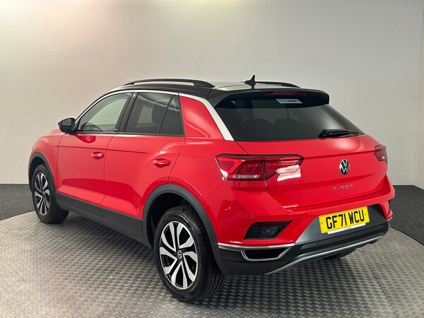 Used Volkswagen T-Roc 2021 for sale - 75222571: Photo 10