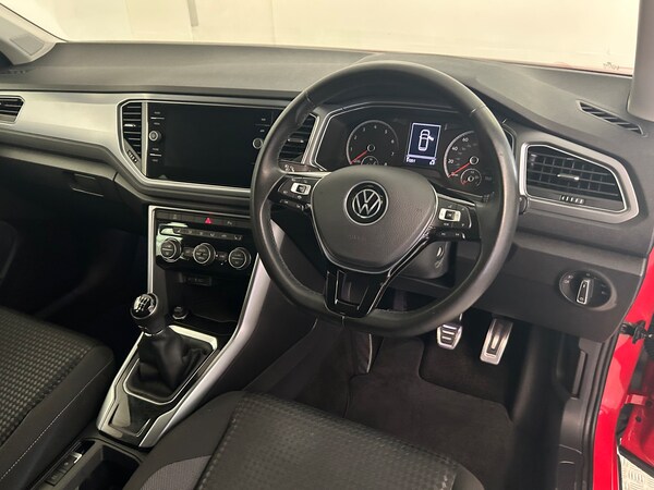 Used Volkswagen T-Roc 2021 for sale - 75222571: Photo 31