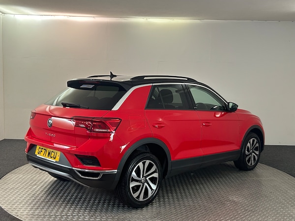 Used Volkswagen T-Roc 2021 for sale - 75222571: Photo 4