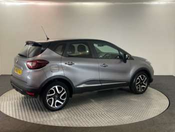 Used Renault Captur 2019 for sale - 74291124: Photo
