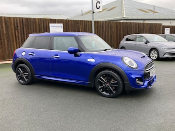 Used MINI Hatch 2019 for sale - 76391043: Photo
