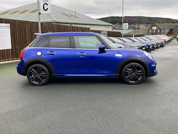 Used MINI Hatch 2019 for sale - 76391043: Photo