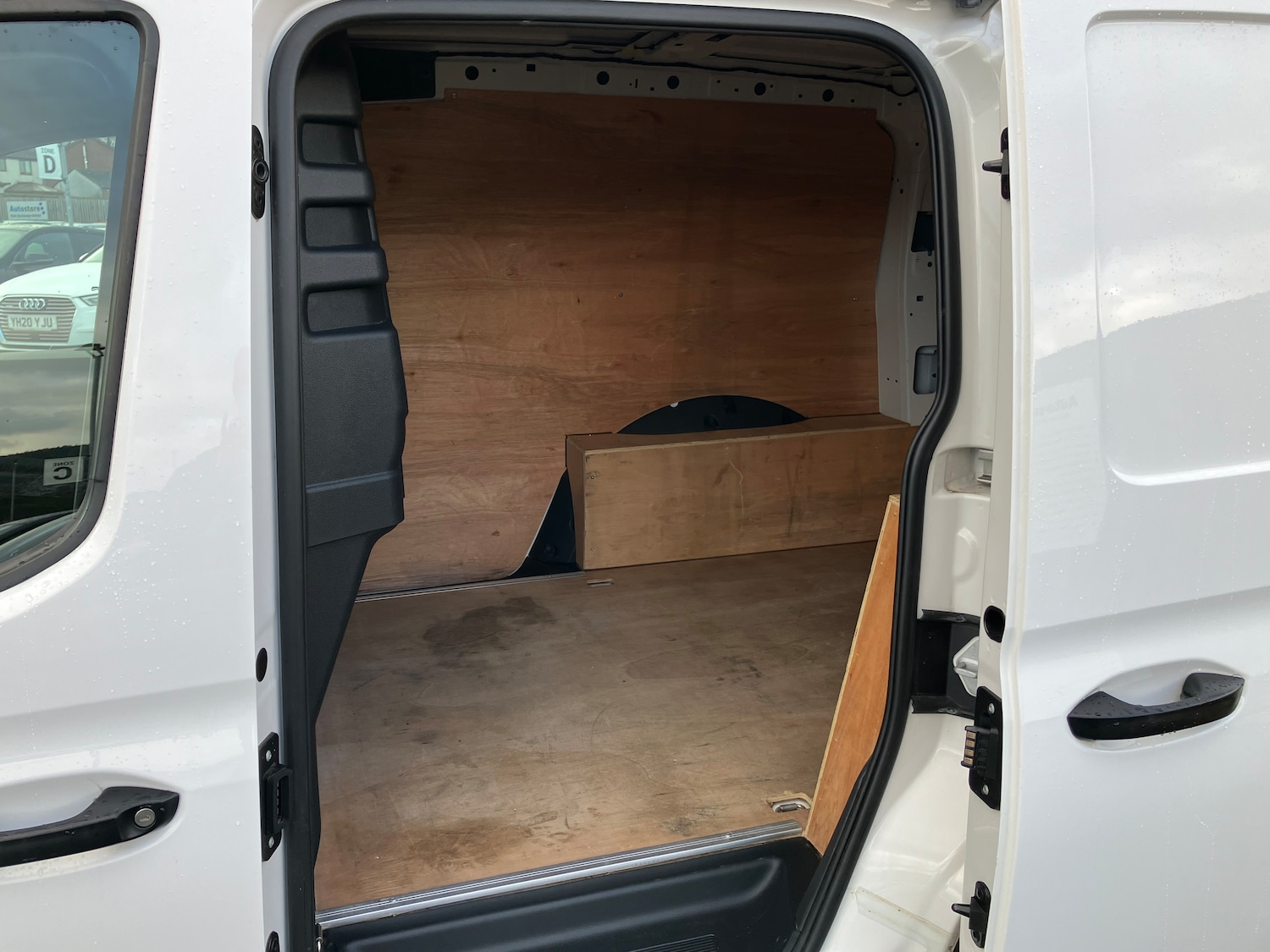 Used Volkswagen Caddy 2023 for sale - 76541099: Photo 17