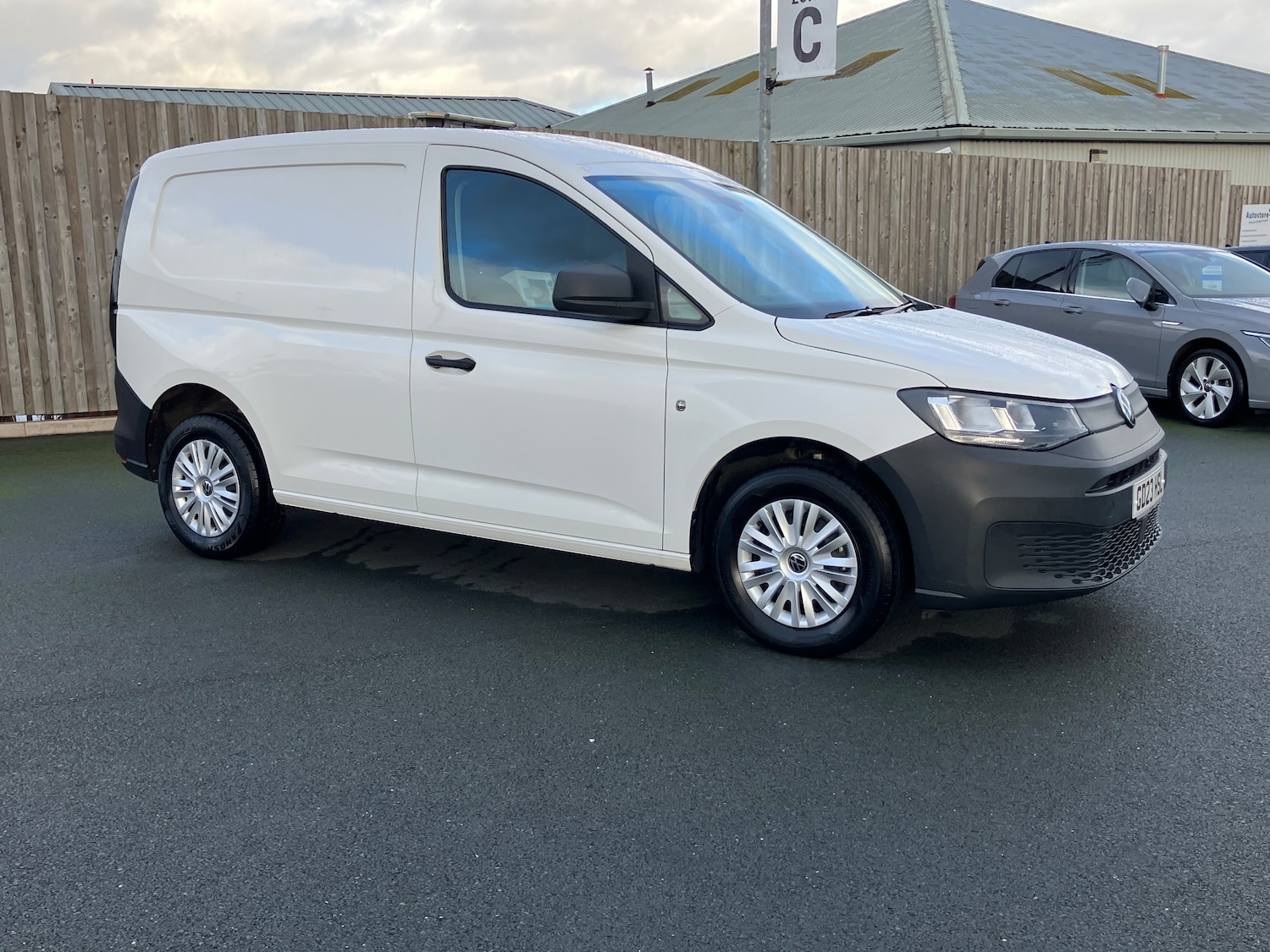 Used Volkswagen Caddy 2023 for sale - 76541099: Photo 2
