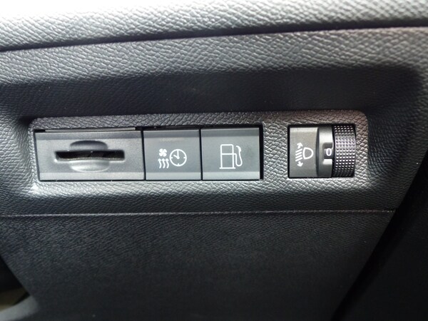 Used Peugeot 308 2022 for sale - 76292532: Photo 18