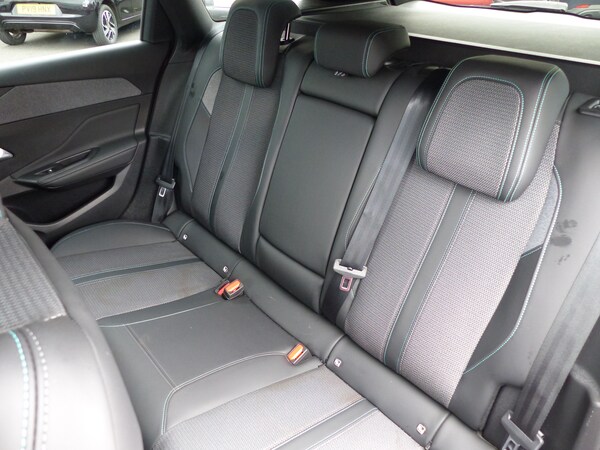 Used Peugeot 308 2022 for sale - 76292532: Photo 8