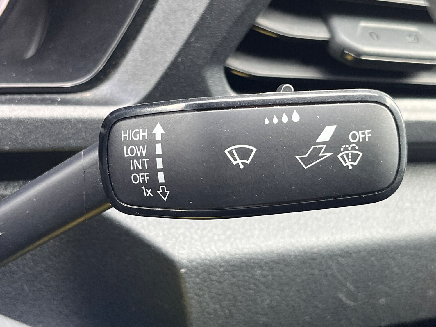 Vehicle 33