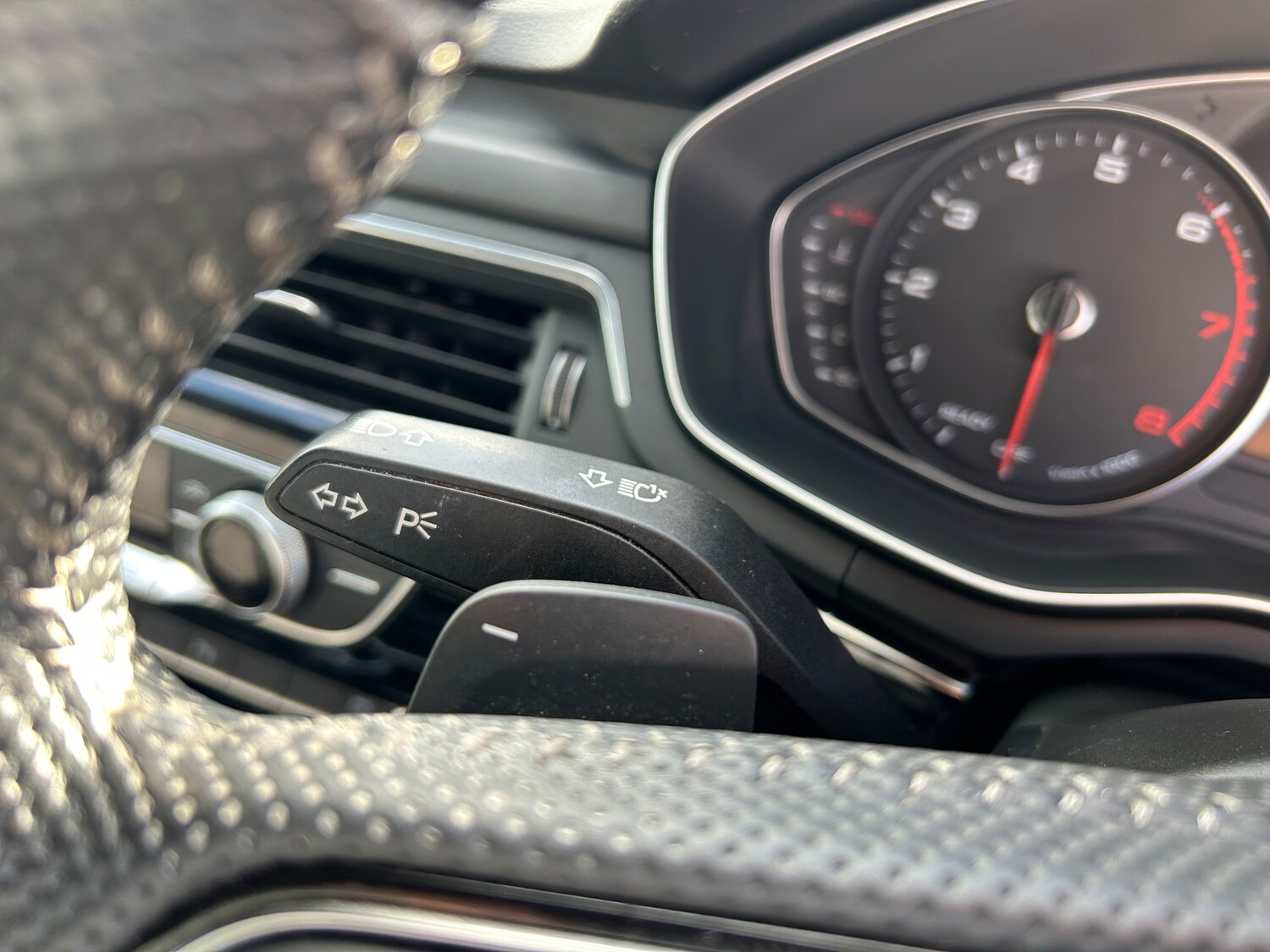 Used Audi A4 2019 for sale - 75681328: Photo 35