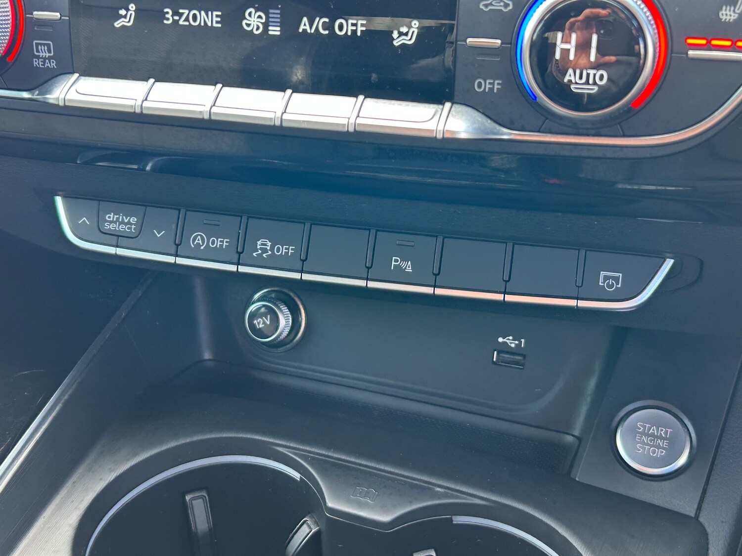 Used Audi A4 2019 for sale - 75681328: Photo 45