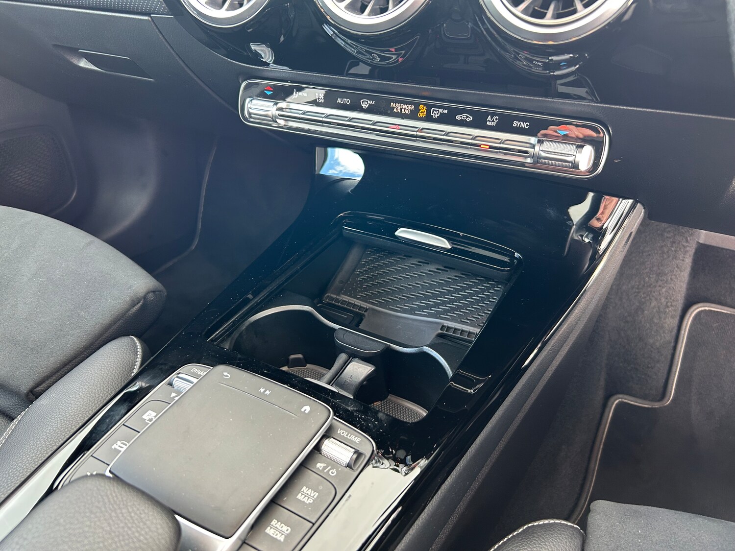 Used Mercedes-Benz A-Class 2021 for sale - 75699757: Photo 40