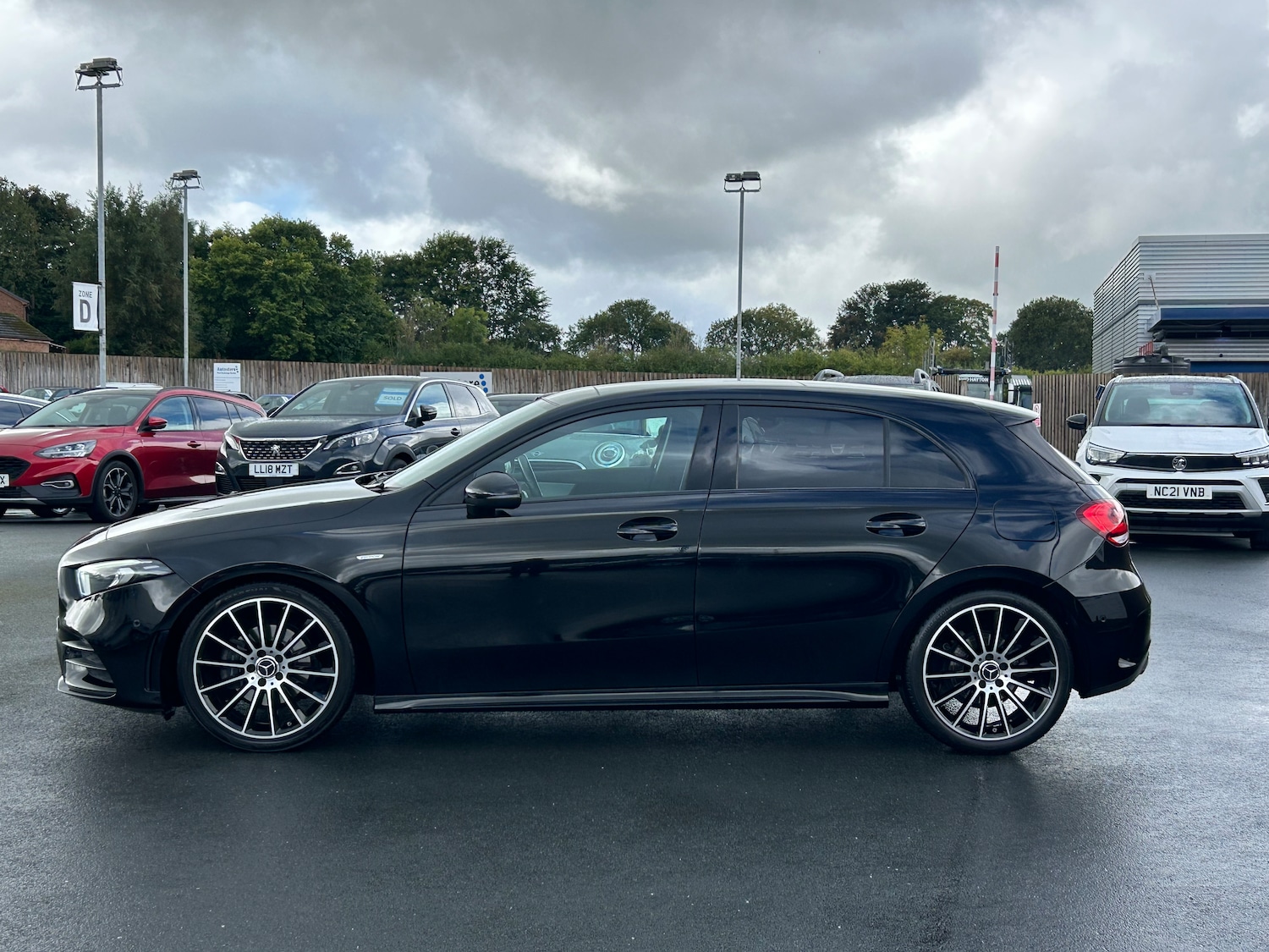 Used Mercedes-Benz A-Class 2021 for sale - 75699757: Photo 7