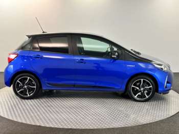 Used Toyota Yaris 2017 for sale - 74290945: Photo