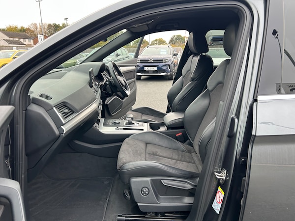 Used Audi Q5 2019 for sale - 75681336: Photo 48