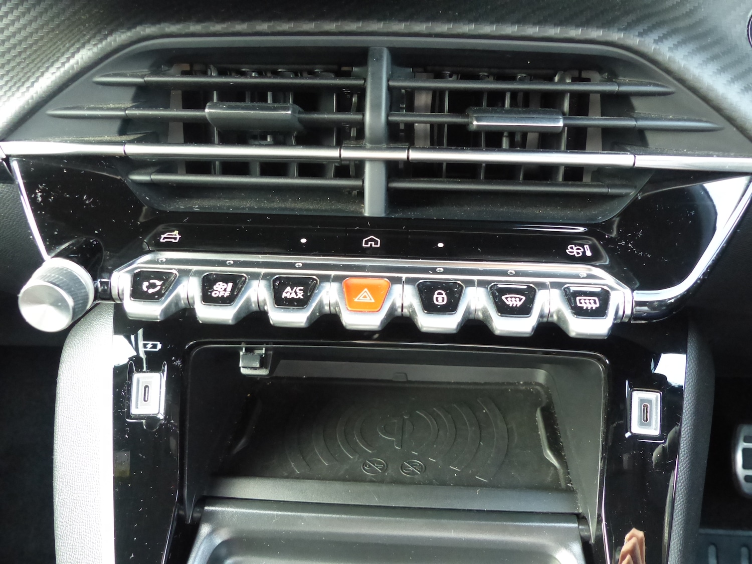 Used Peugeot 2008 2023 for sale - 76535193: Photo 16