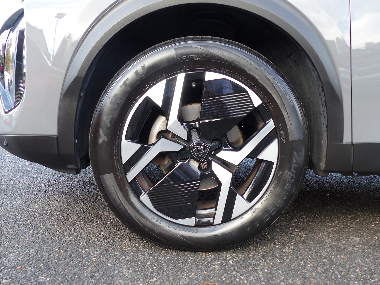 Used Peugeot 2008 2023 for sale - 76535193: Photo 28