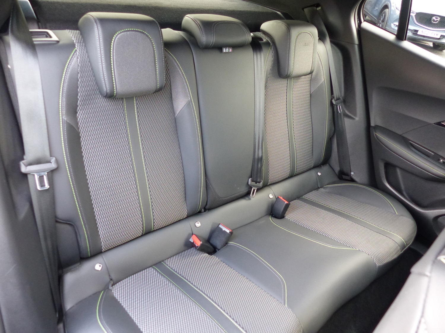 Used Peugeot 2008 2023 for sale - 76535193: Photo 9