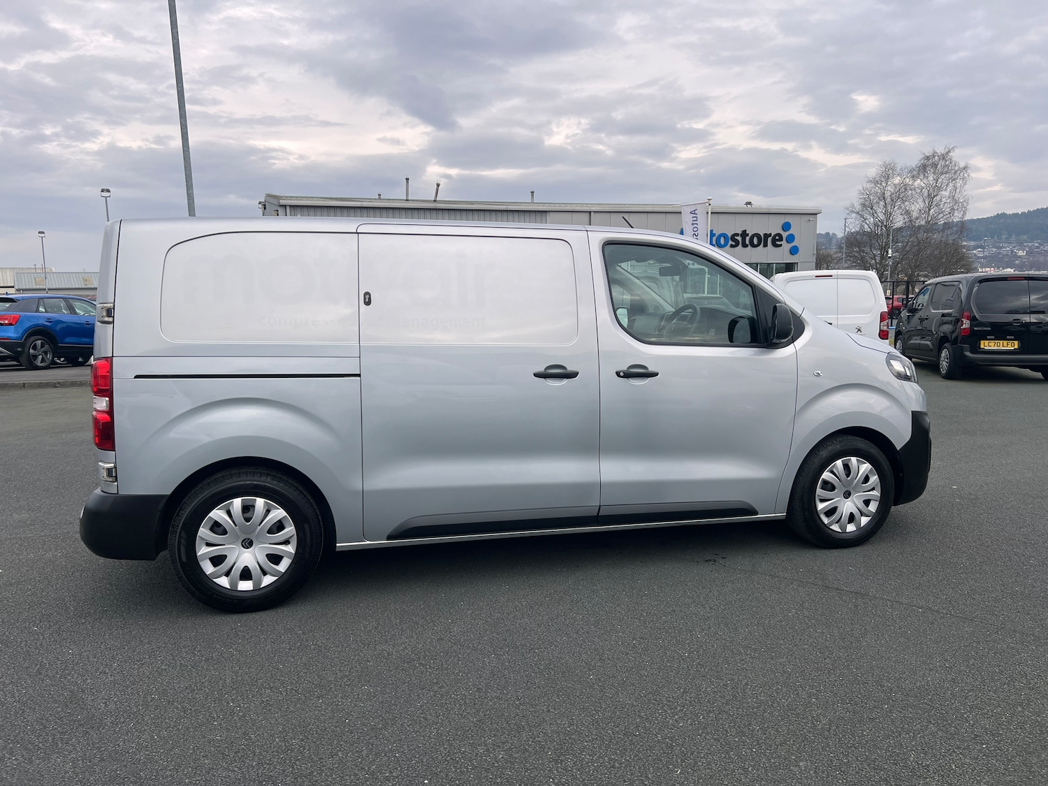 Vehicle 6