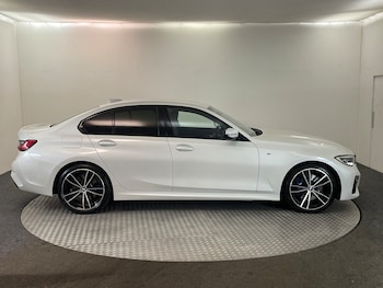 Used BMW 3 Series 2020 for sale - 75794117: Photo