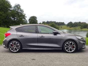 Used Ford Focus 2021 for sale - 74871992: Photo