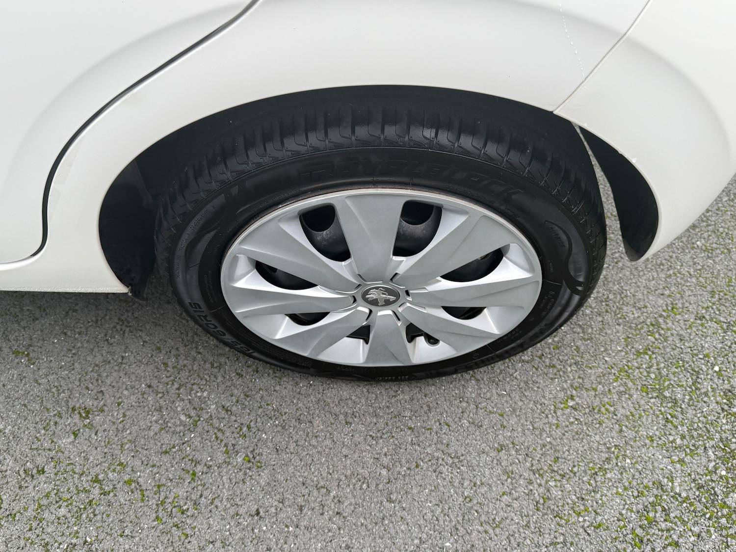 Used Peugeot 108 2018 for sale - 76610974: Photo 11